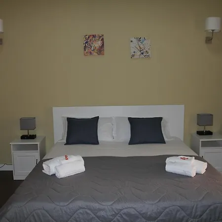 Holiday In Archimede Apartment *